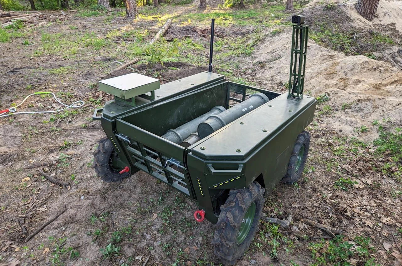 Trinity Robotics представила НРК для логістики й евакуації Konyk One