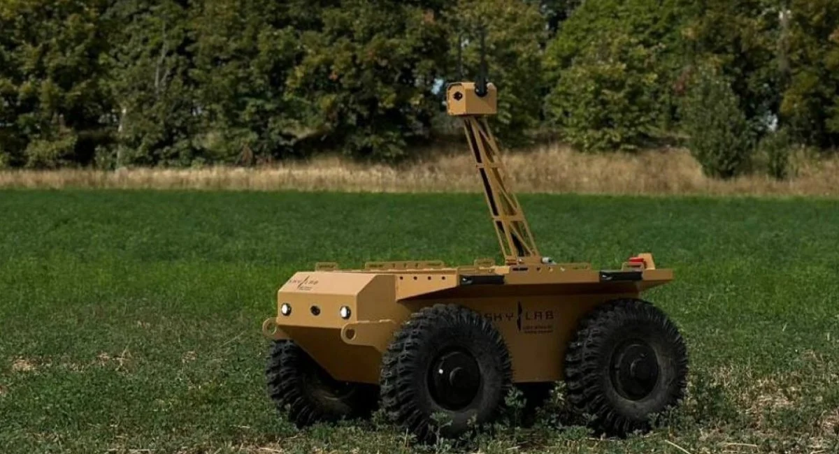 Bravo Dynamics представила mesh-систему зв’язку для наземних роботів без повітряного ретранслятора