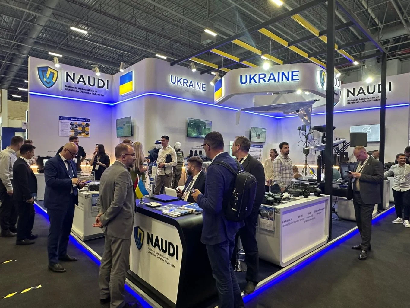 Україна на IDEF-2025: нові дрони, роботизовані платформи, РЕБ, транспорт зі штучним інтелектом та інші розробки