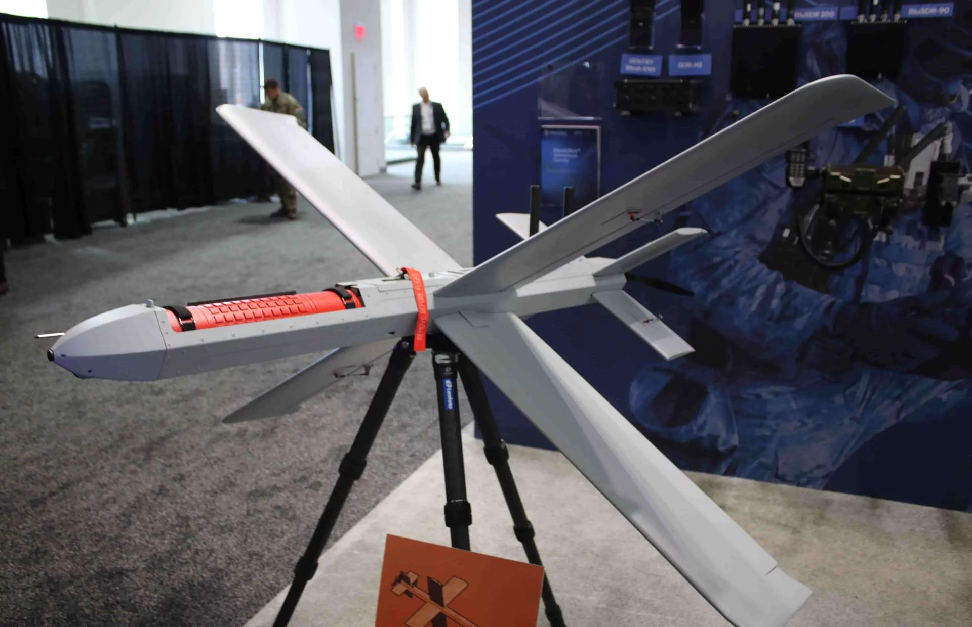 Українська Venator Technologies представила Flycat – ударний дрон з X-подібним крилом