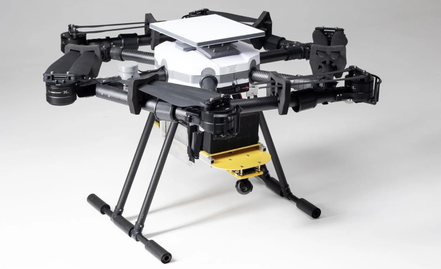 Trypillian представив лінійку тактичних БпЛА: чотири FPV, ретранслятор, бомбер і VTOL-розвідник